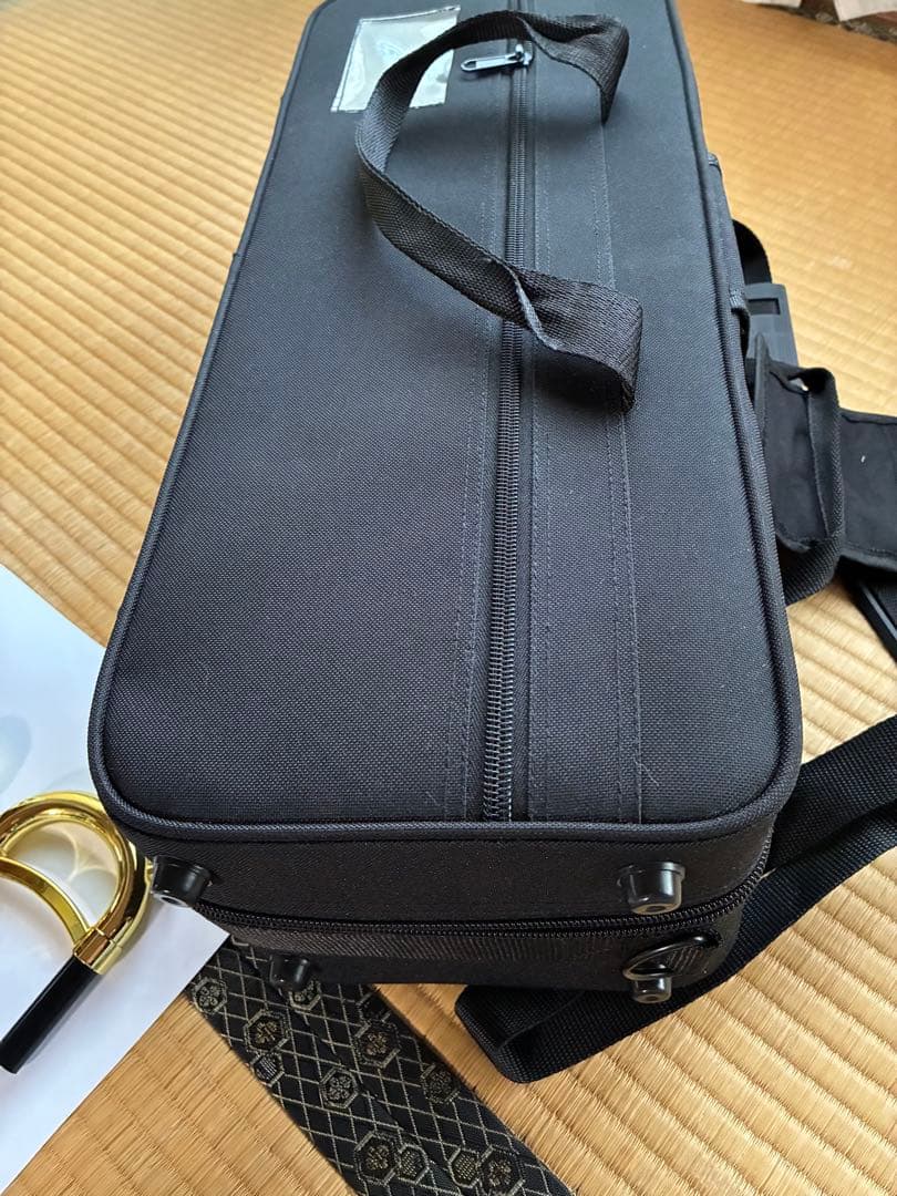 プラスチック管トランペット