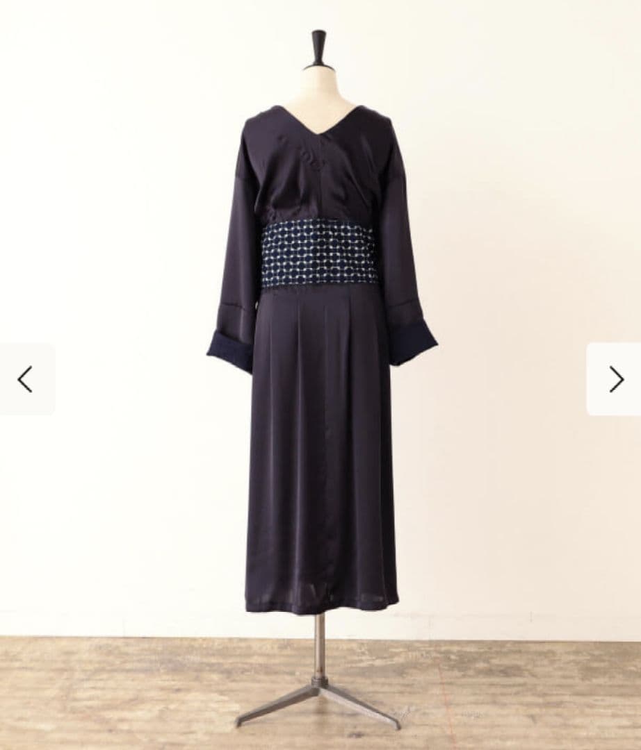 CATHRI / 『重ね枡』 ECOPET（R） Dress