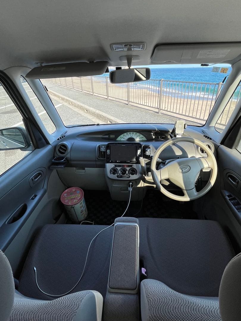 ダイハツ　タント