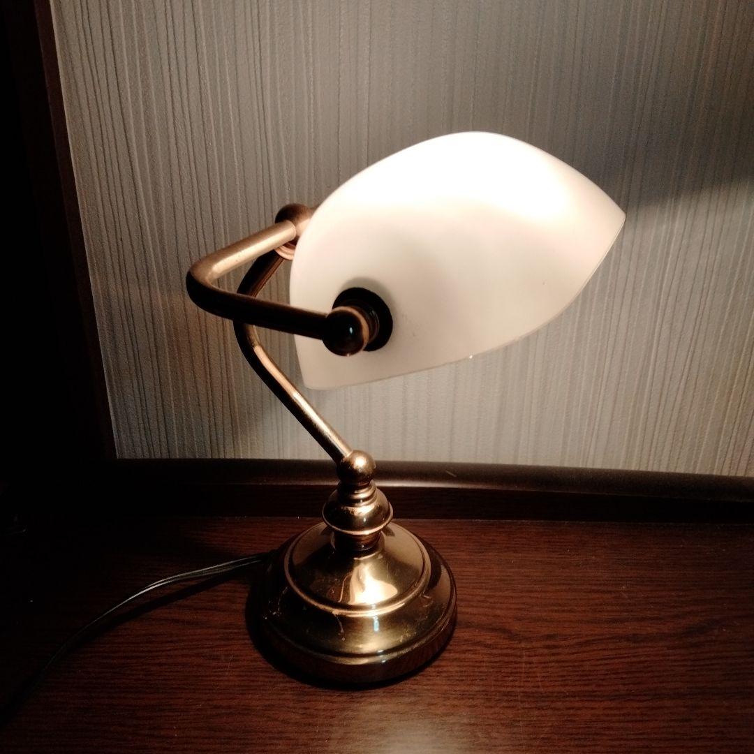 バンカーズランプ　デスクライト　アンティーク　レトロ　ホワイト