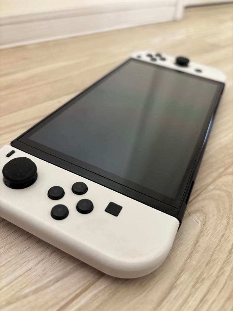 Nintendo Switch 有機ELモデル 本体　白　ホワイト