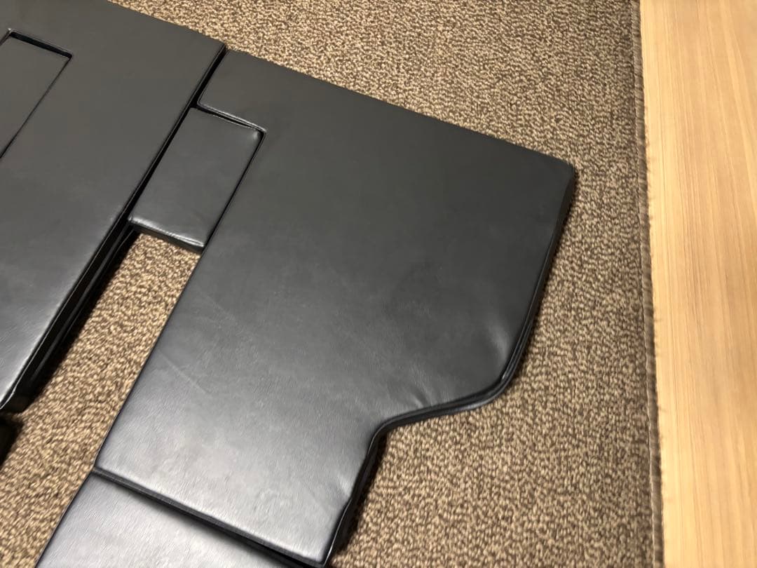 ★お洒落★アルファード30 レヴォルヴァ　ラゲッジフラットマット　車中泊キャンプ