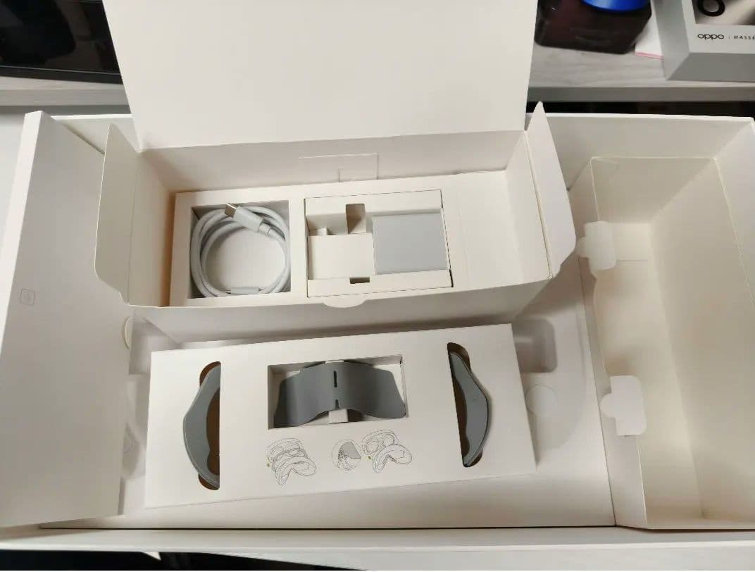 PICO4 256G VRヘッドセット