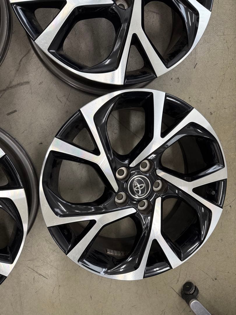 CH-R 純正ホイール