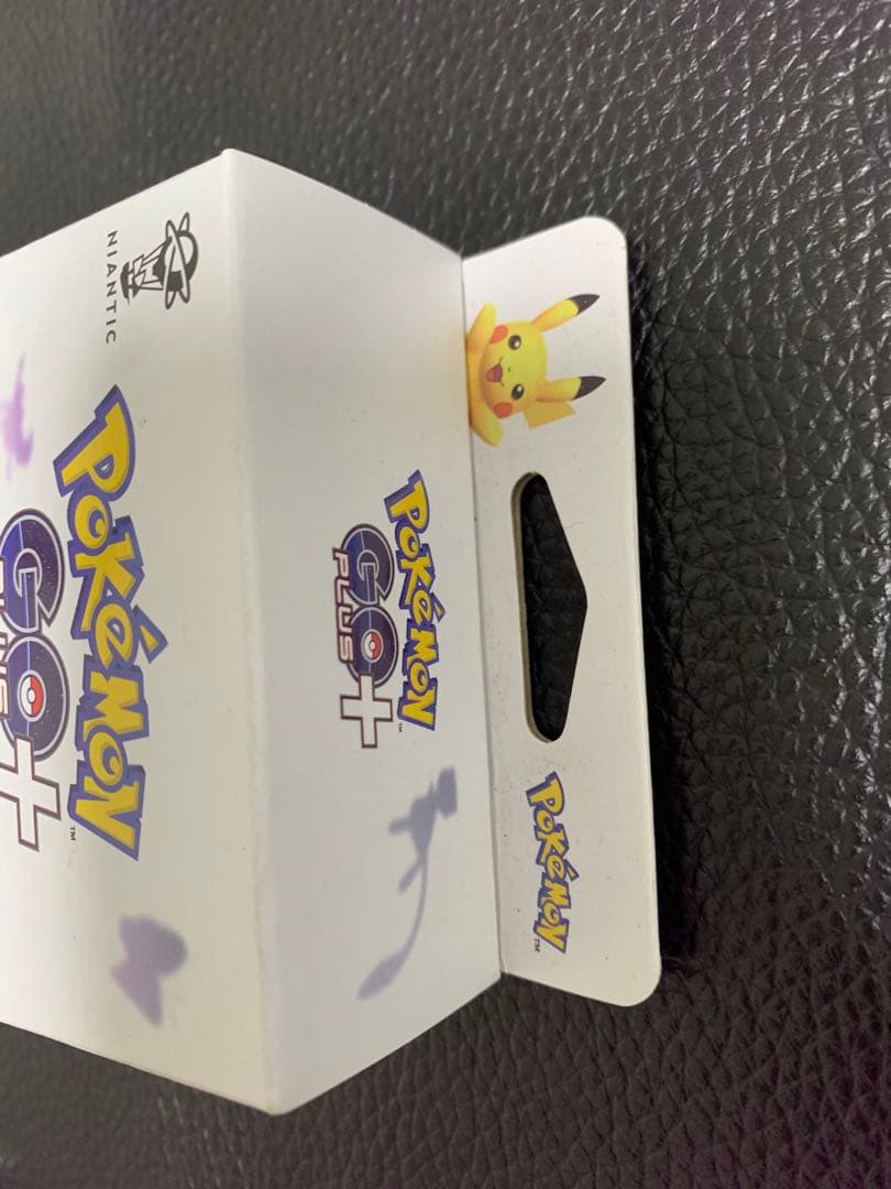Pokemon GO Plus + 新品　未開封　ファミリーマート予約特典