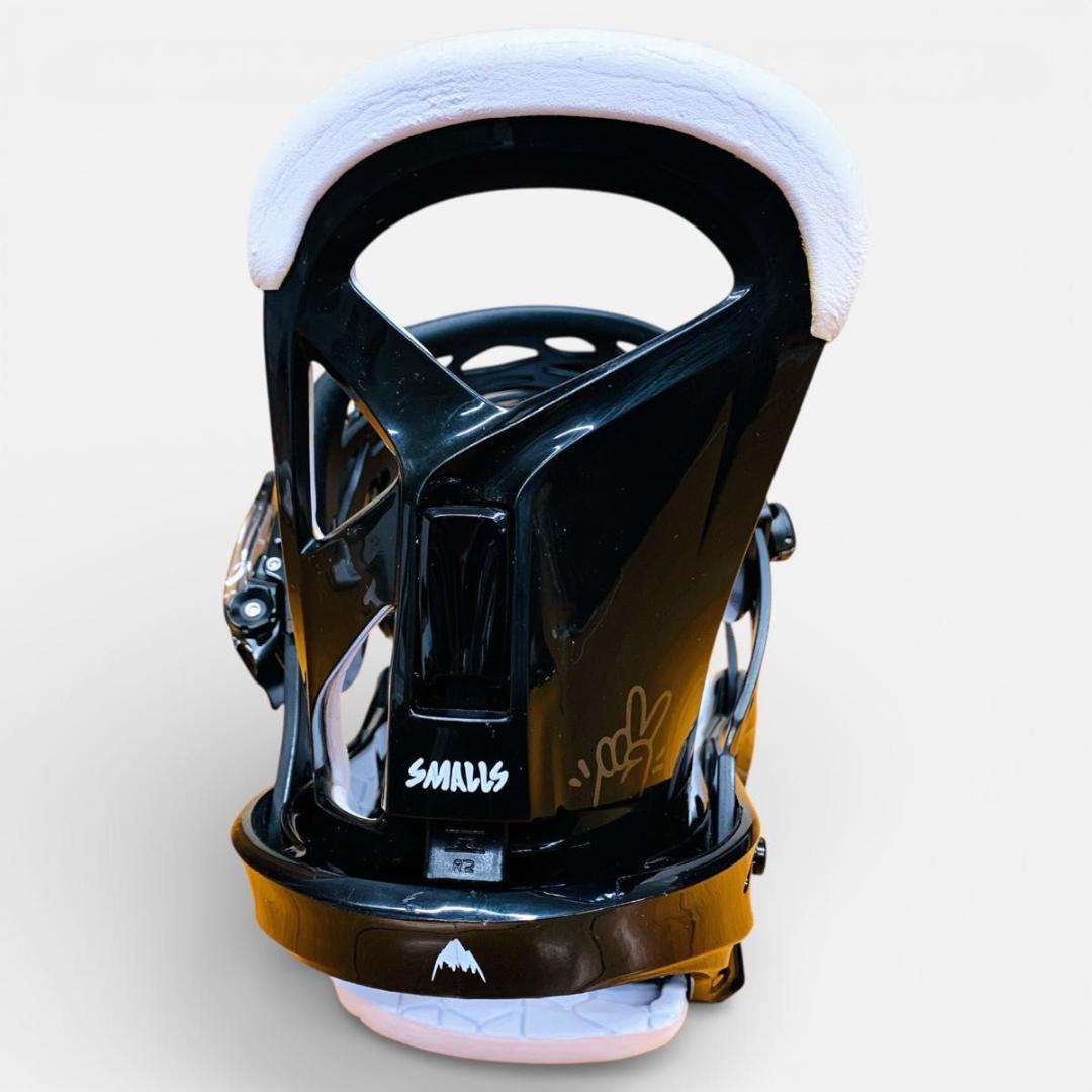 【美品】BURTON SMALLS KIDS バインディング Sサイズ 3D対応