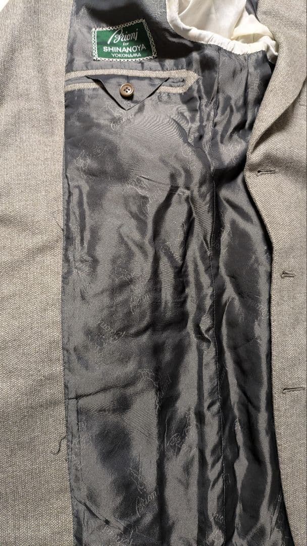 ぬる ブリオーニ スーツジャケット 上