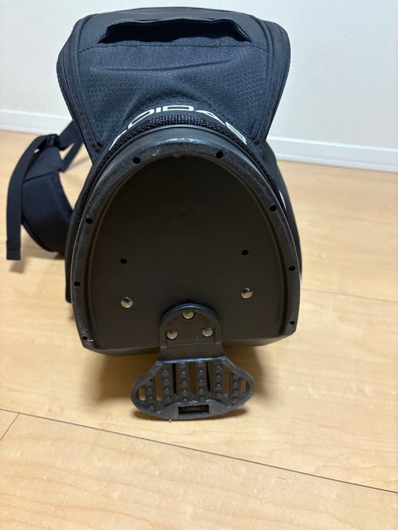 adidasスタンドキャディバッグ 軽量 HG5751【国内正規品】