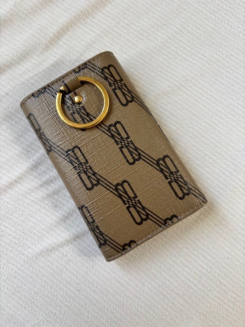 バレンシアガ　キーケース