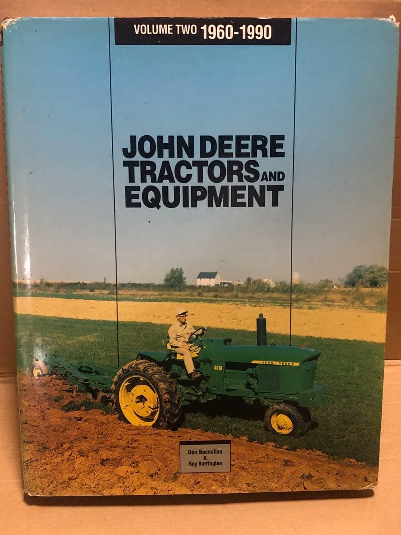 洋書 JOHN DEERE TRACTOR and EQUIPMENT vol.2