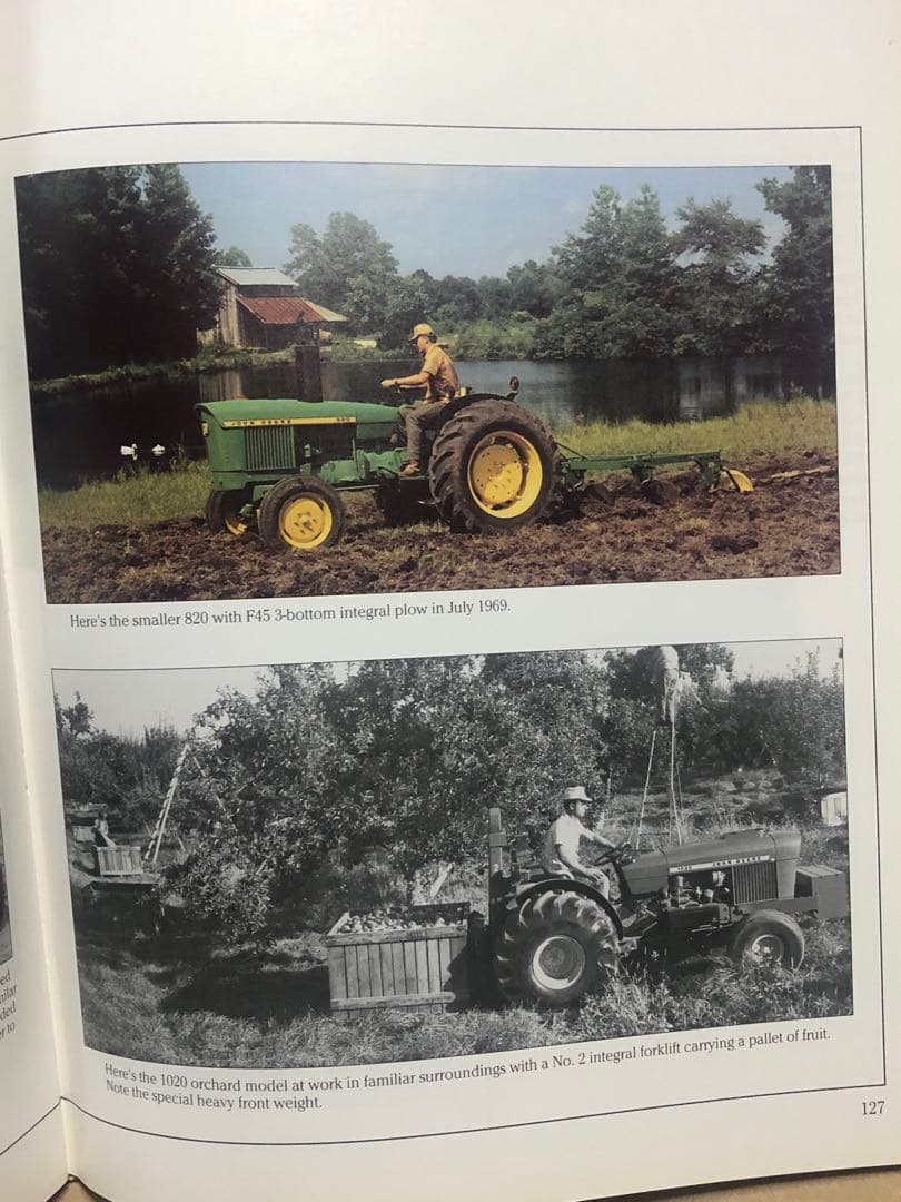 洋書 JOHN DEERE TRACTOR and EQUIPMENT vol.2