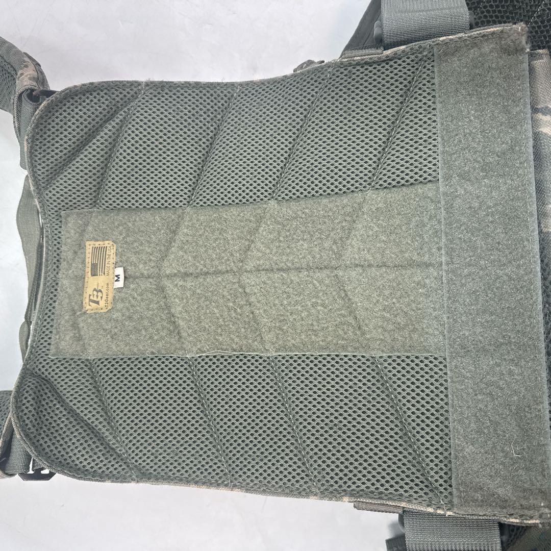 米軍　タクティカルベスト　プレート　キャリー