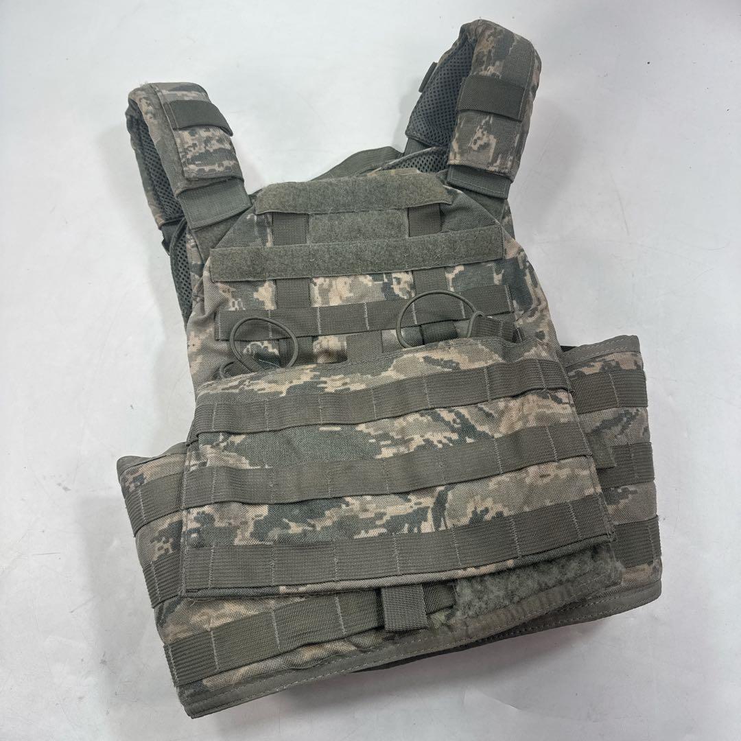 米軍　タクティカルベスト　プレート　キャリー