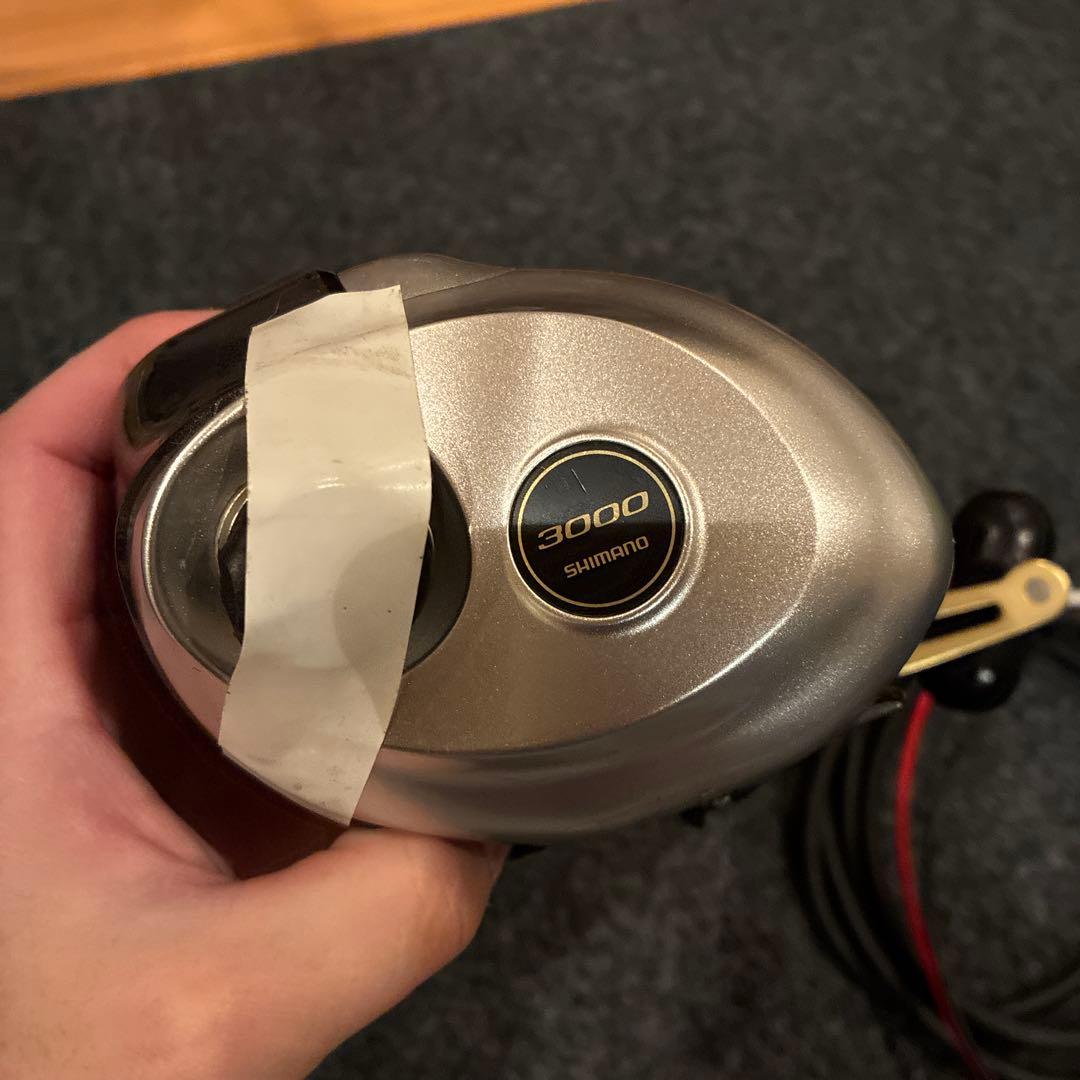 シマノ　プレミオ　3000 電動リール