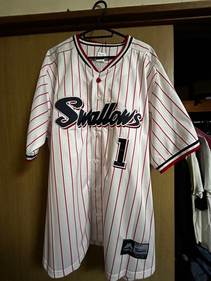 ヤクルトスワローズ 山田選手 ユニフォーム #1