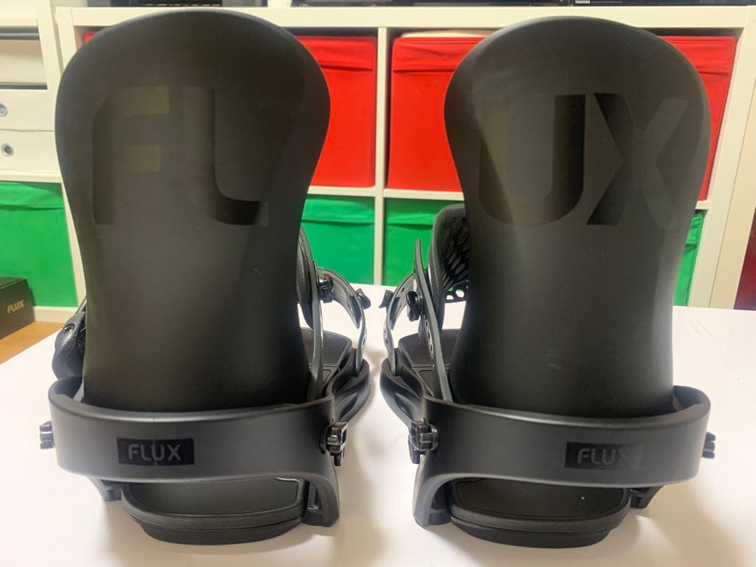 【新品未使用】FLUX スノーボードビンディング SR 23-24 ブラック M
