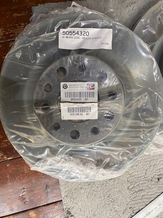 Alfa Romeo giulia アルファロメオ ジュリア　ブレーキディスク