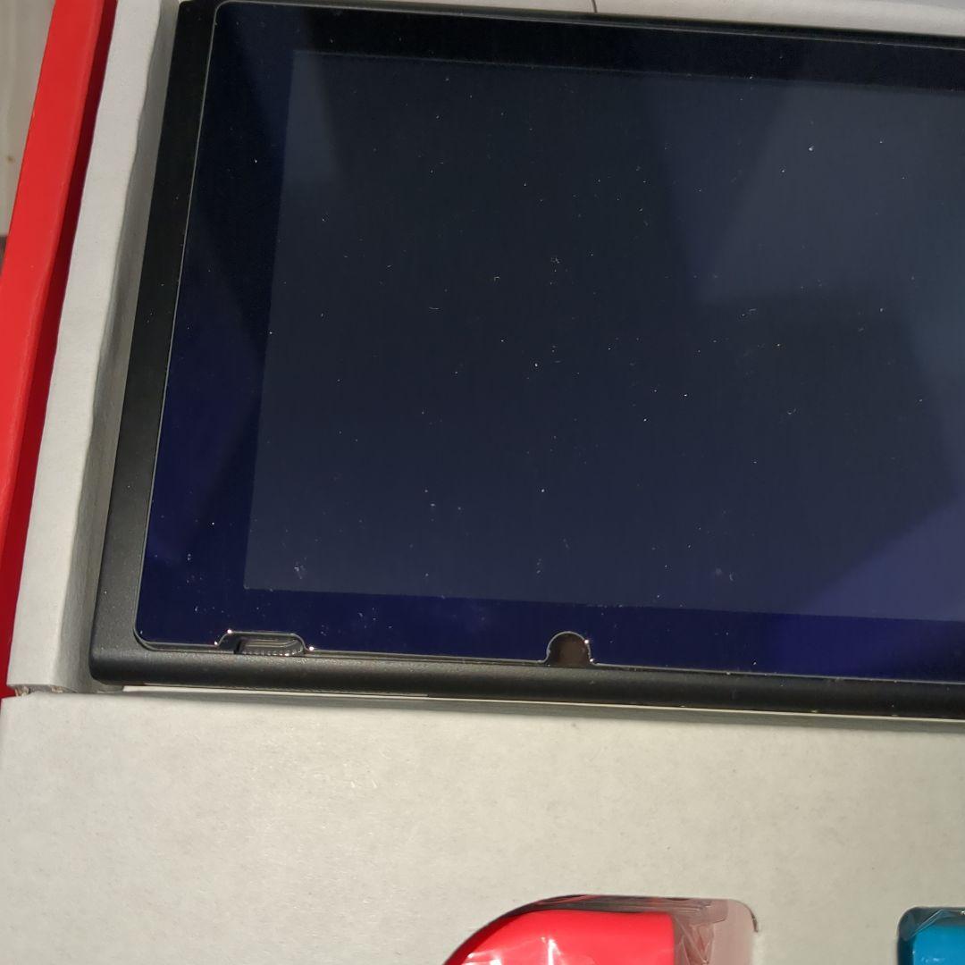 極美品　2024年製 Nintendo Switch バッテリー強化版