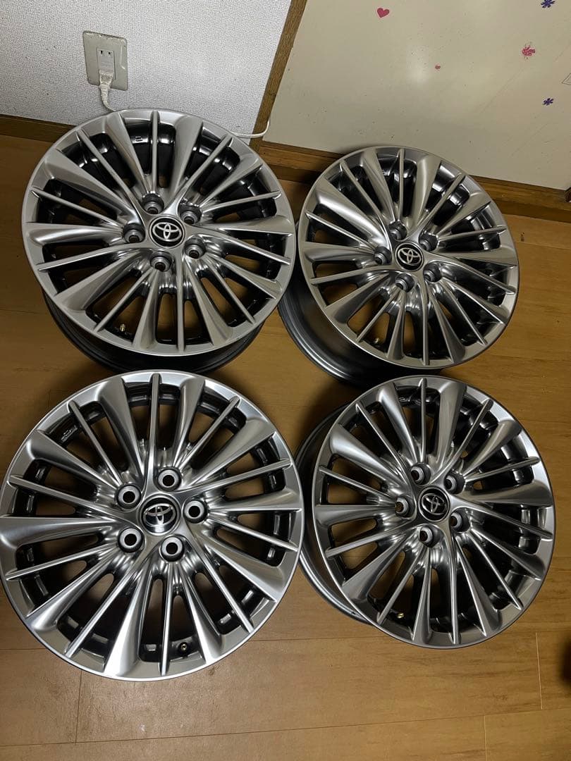 (ゆう) アルファード30系後期純正ホイール17インチ