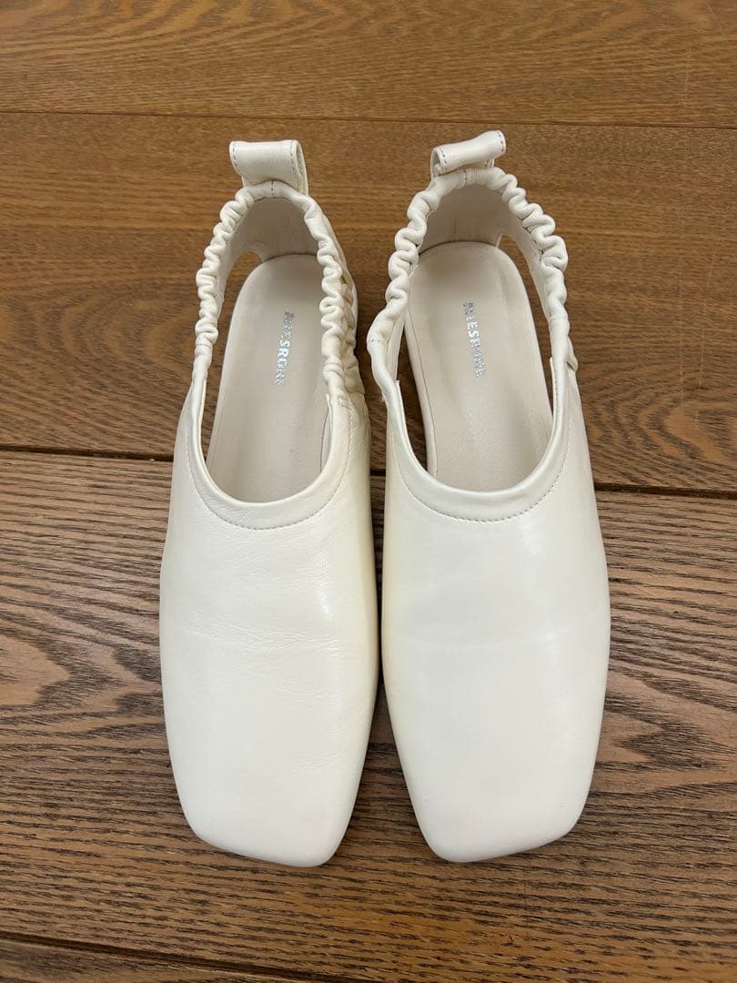 MIESROHEミースロエ　ＢＡＬＬＥＴ　ＦＬＡＴ　ＳＨＯＥＳ