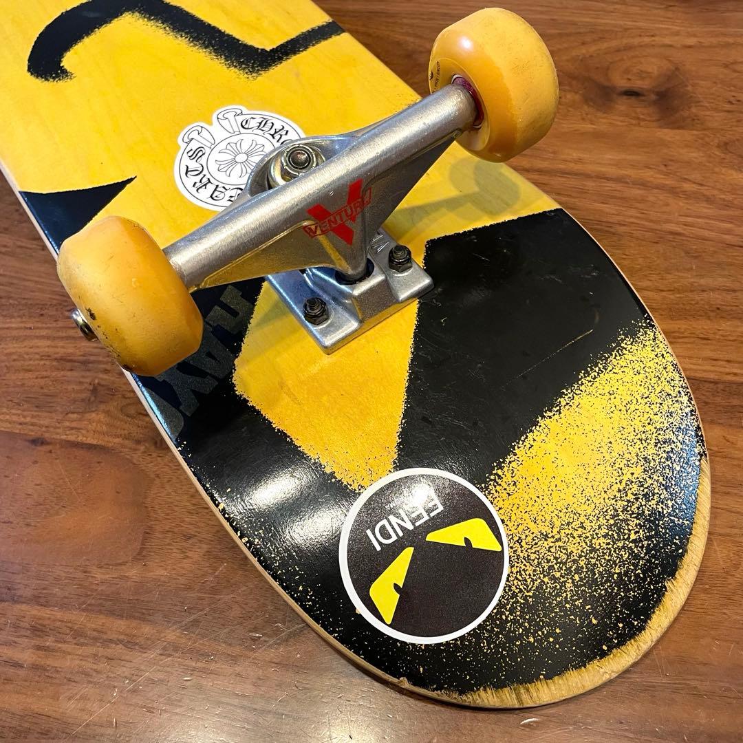 美品　DGK スケボー　コンプリート　子供用　ベンチャートラック　OJウィール