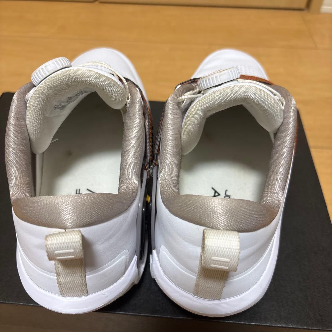 ジョーダン　エア　レブ　26.5