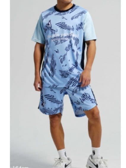 送料込★完売新品未使用★サッカージャンキー★ワークアウトシャツ、パンツのセット