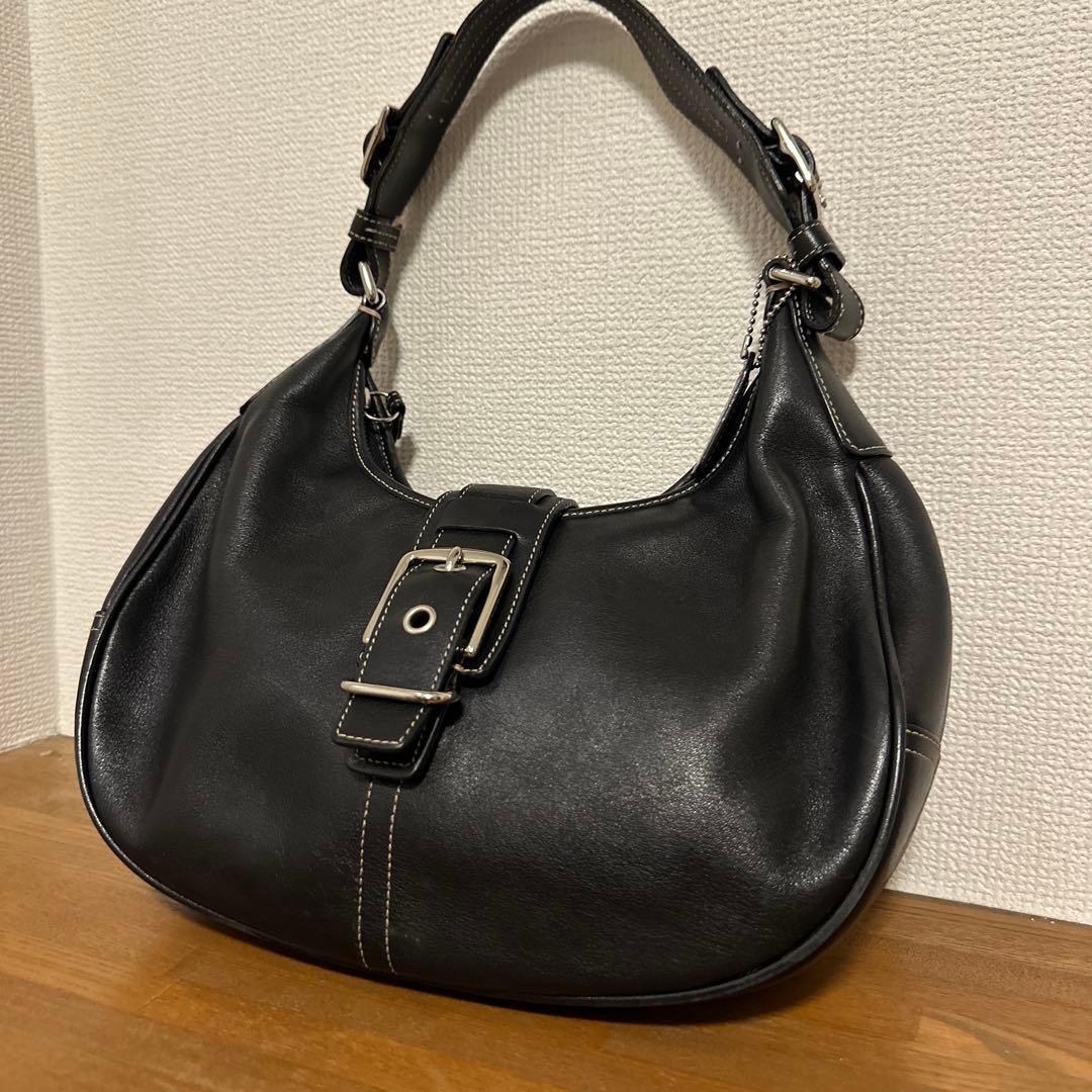 美品 コーチ ワンショルダーバッグ ソーホー ハーフムーン オールレザー 黒