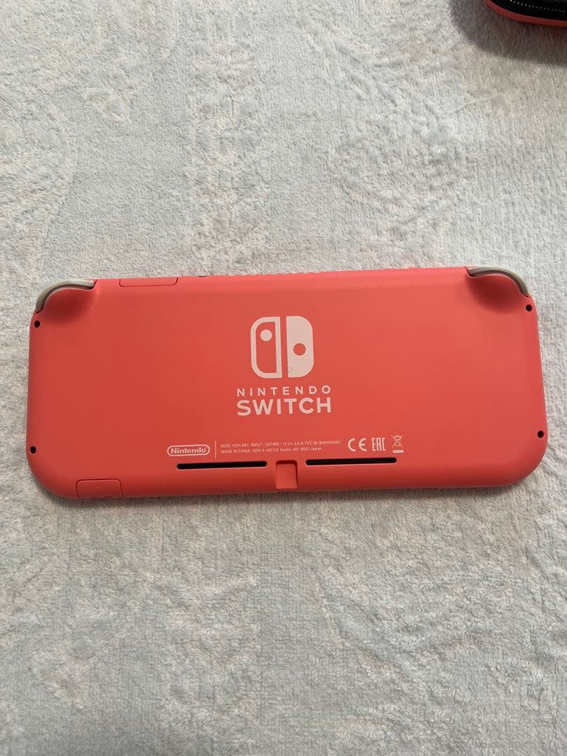 Nintendo Switch Lite コーラル2020年製（付属品有）