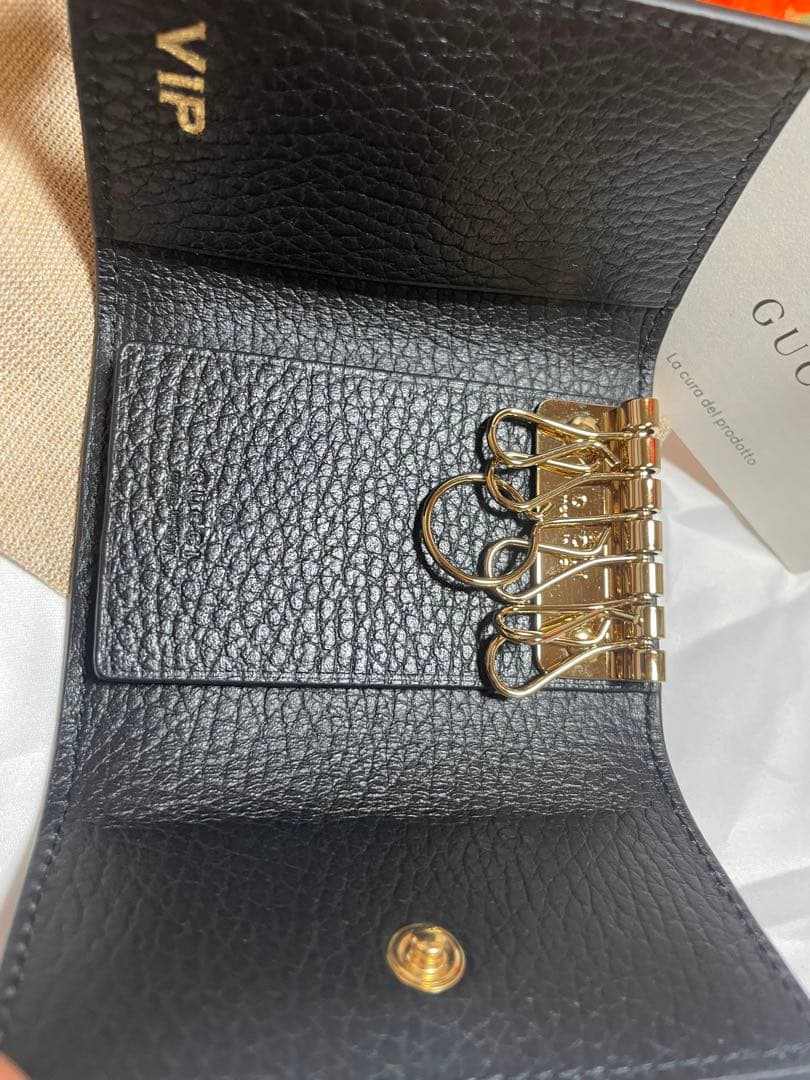 ☆*☆様 新品、未使用❤️GUCCI❤️ GGパターン キーケース ブラック/ベ
