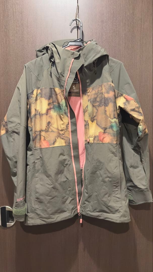 burton ak レディース サイズS 上下セット