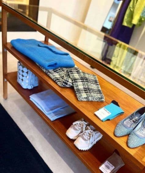 8.3万 23年人気品 ファンシー ツイード パンツ テーパードパンツ 205