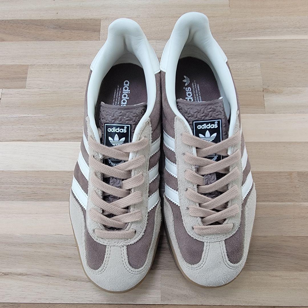 アディダス ガゼル インドア ブラウン 茶 22.5cm