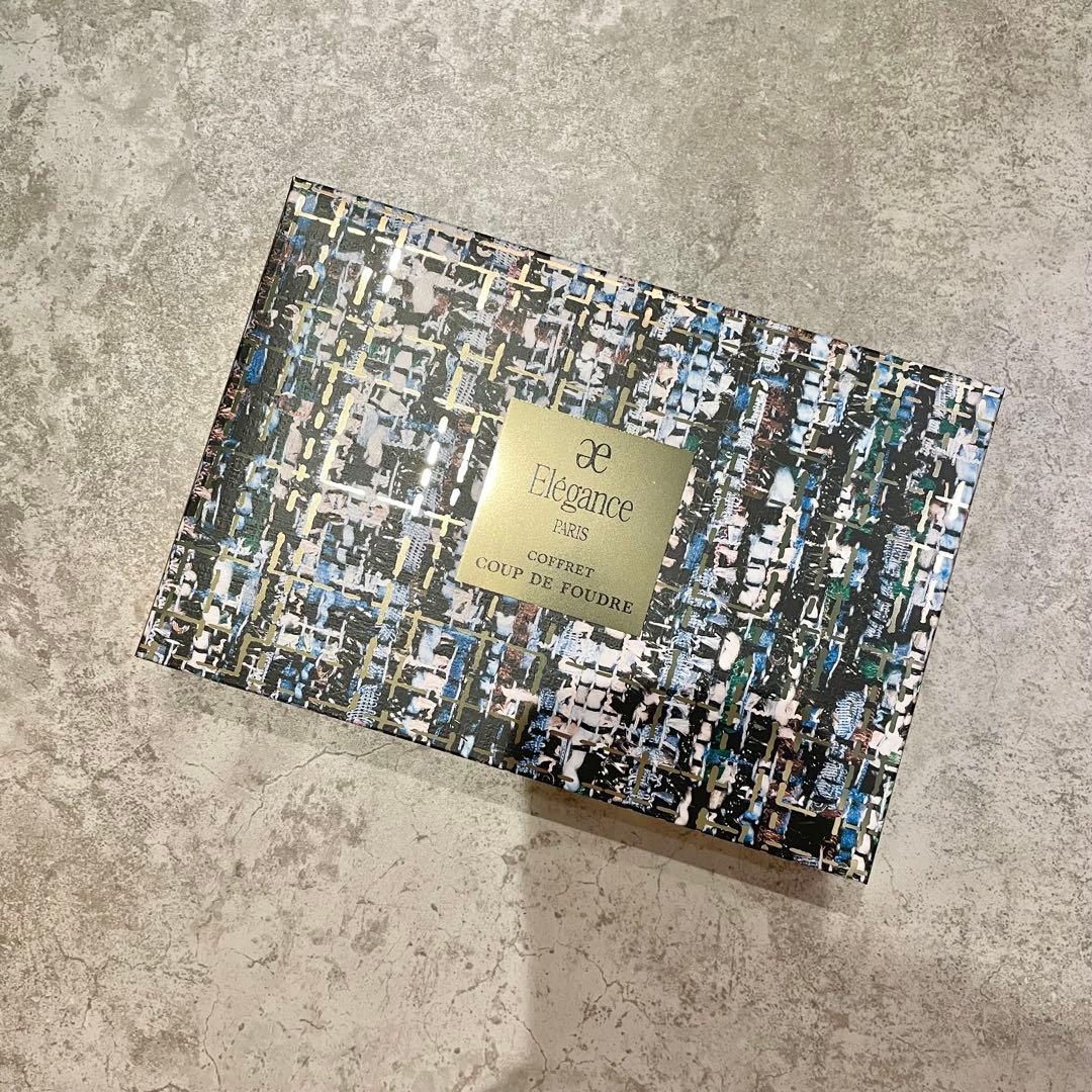 新品未開封　エレガンス　 クリスマスコフレ　2025