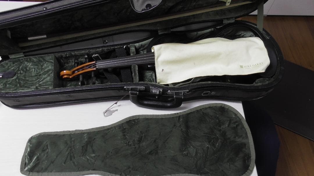 YAMAHA SV-100 　サイレント　バイオリン　Ｎ085