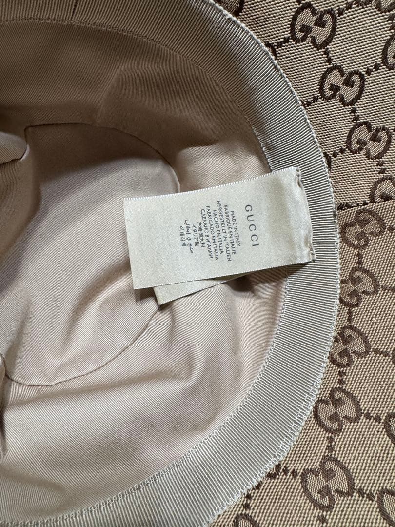【年末年始値下げ中】直営店購入・美品GUCCI⭐︎キャンパスバケットハットMサイズ