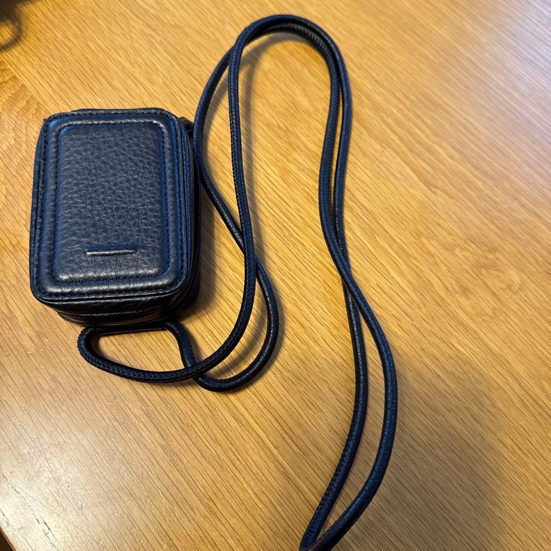 ほぼ未使用objects.io iPhone16Pro ブラック