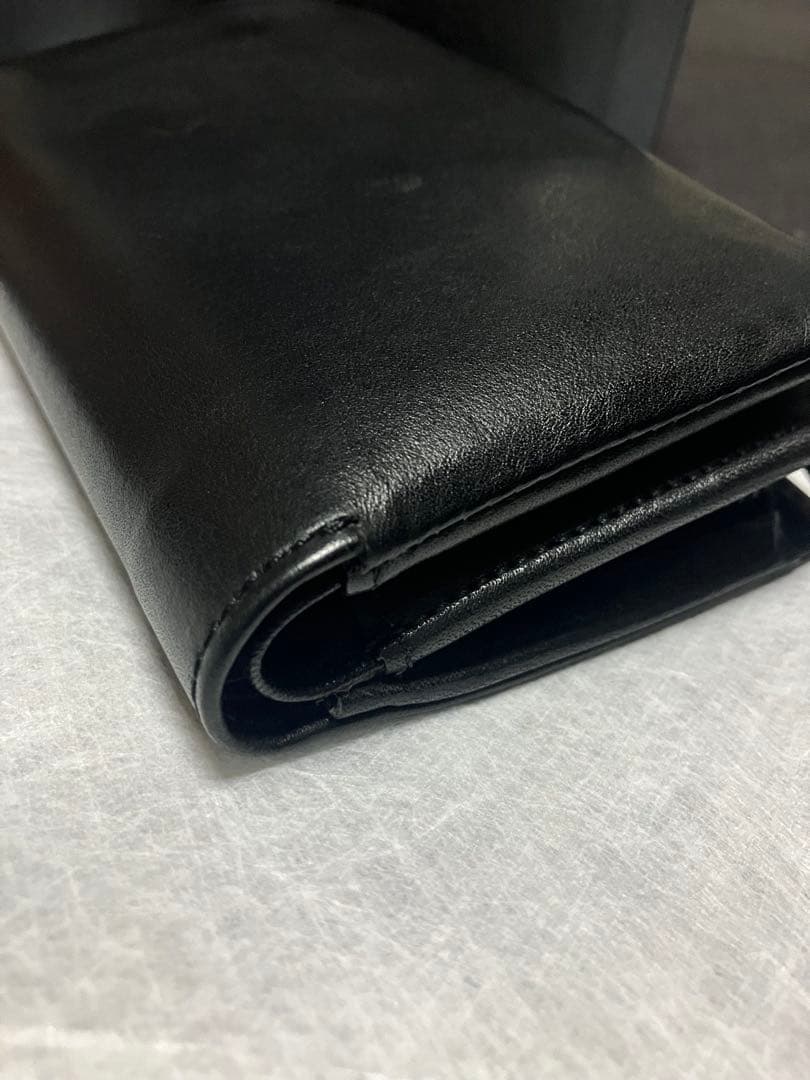 RIPVANWINKLE レザーウォレット 二つ折り財布 ブラック 縦 ボタン留