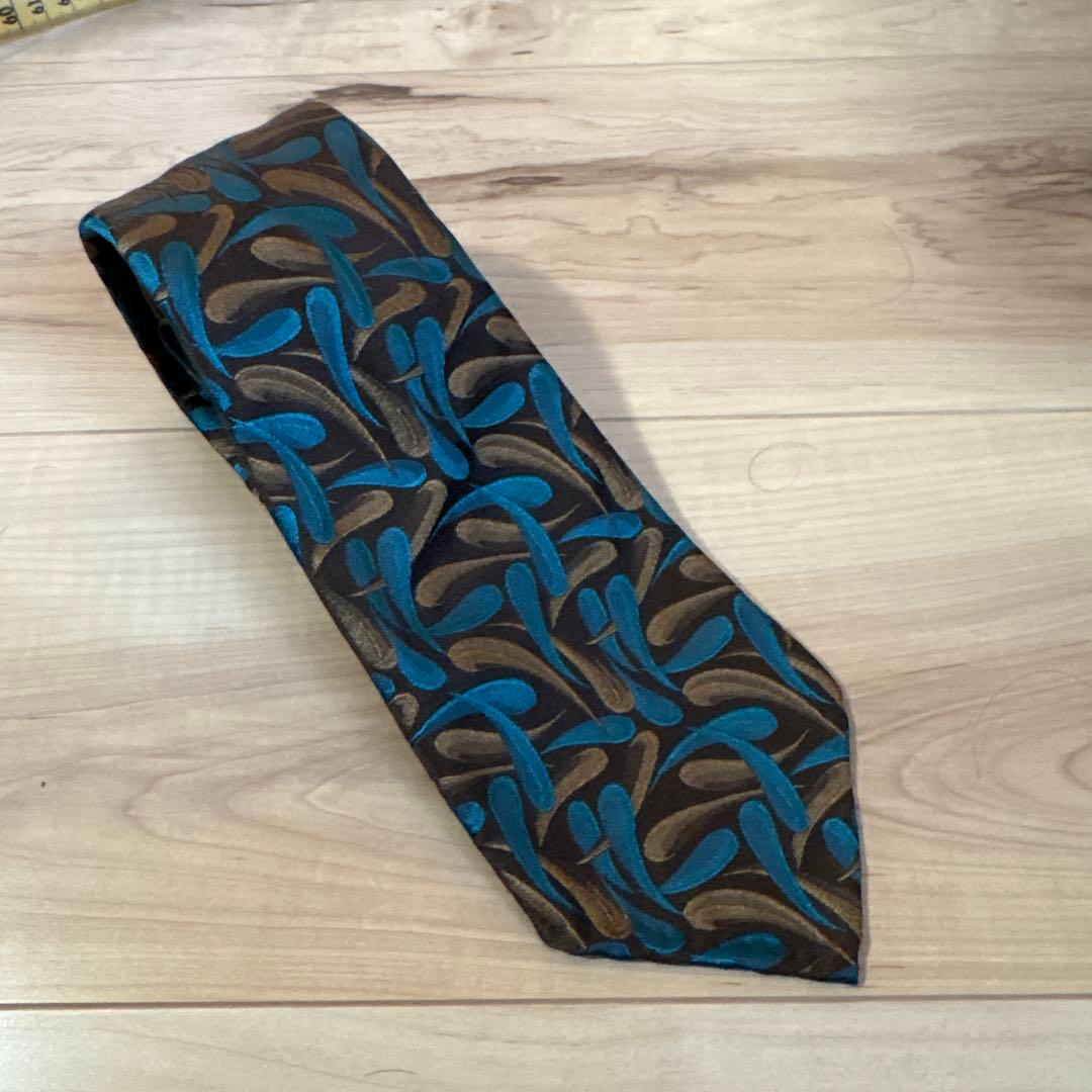 Atto Vannucci アットバンヌッチ セッテピエゲ