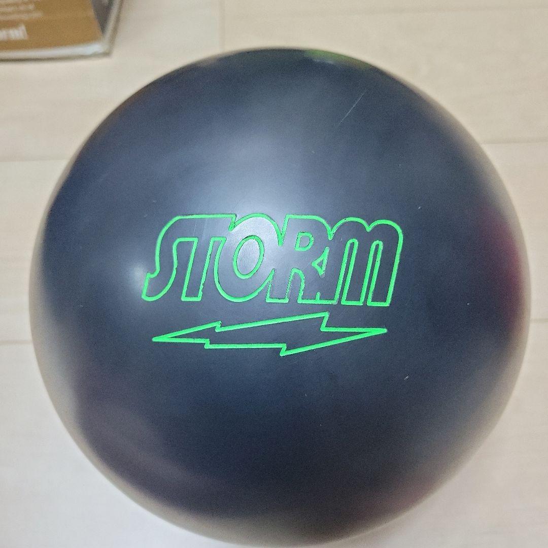 STORM ピッチブラック15ポンド プラグなしボウリングボール　2オンス