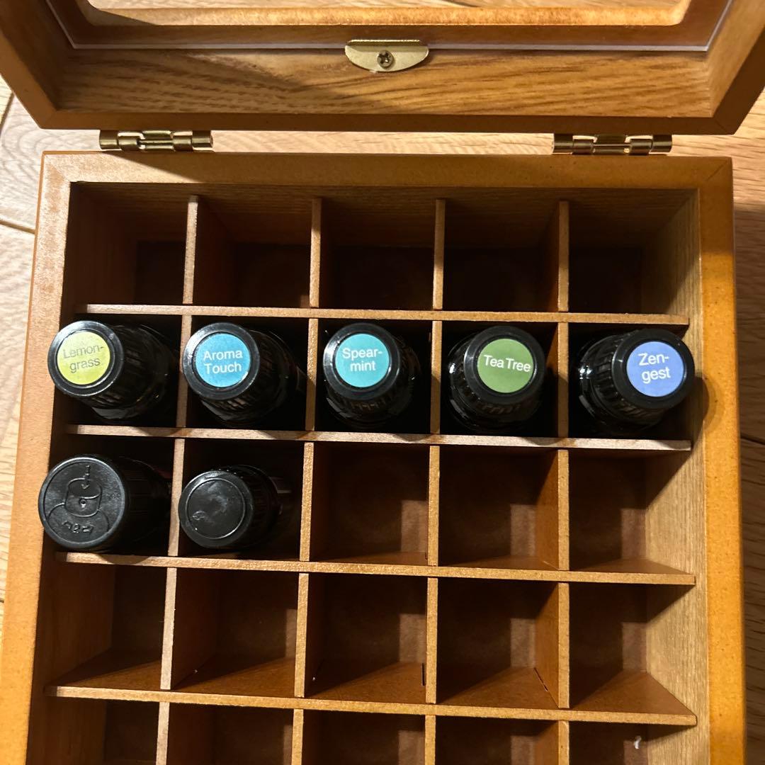 doTERRA 木製エッセンシャルオイルボックス&エッセンシャルオイルセット