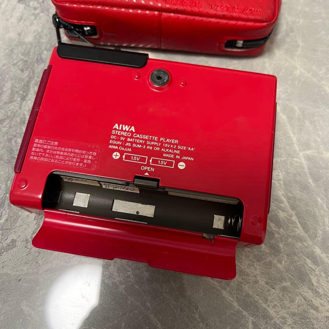 希少　AIWA HS-P2 ステレオカセットプレーヤー ベッド