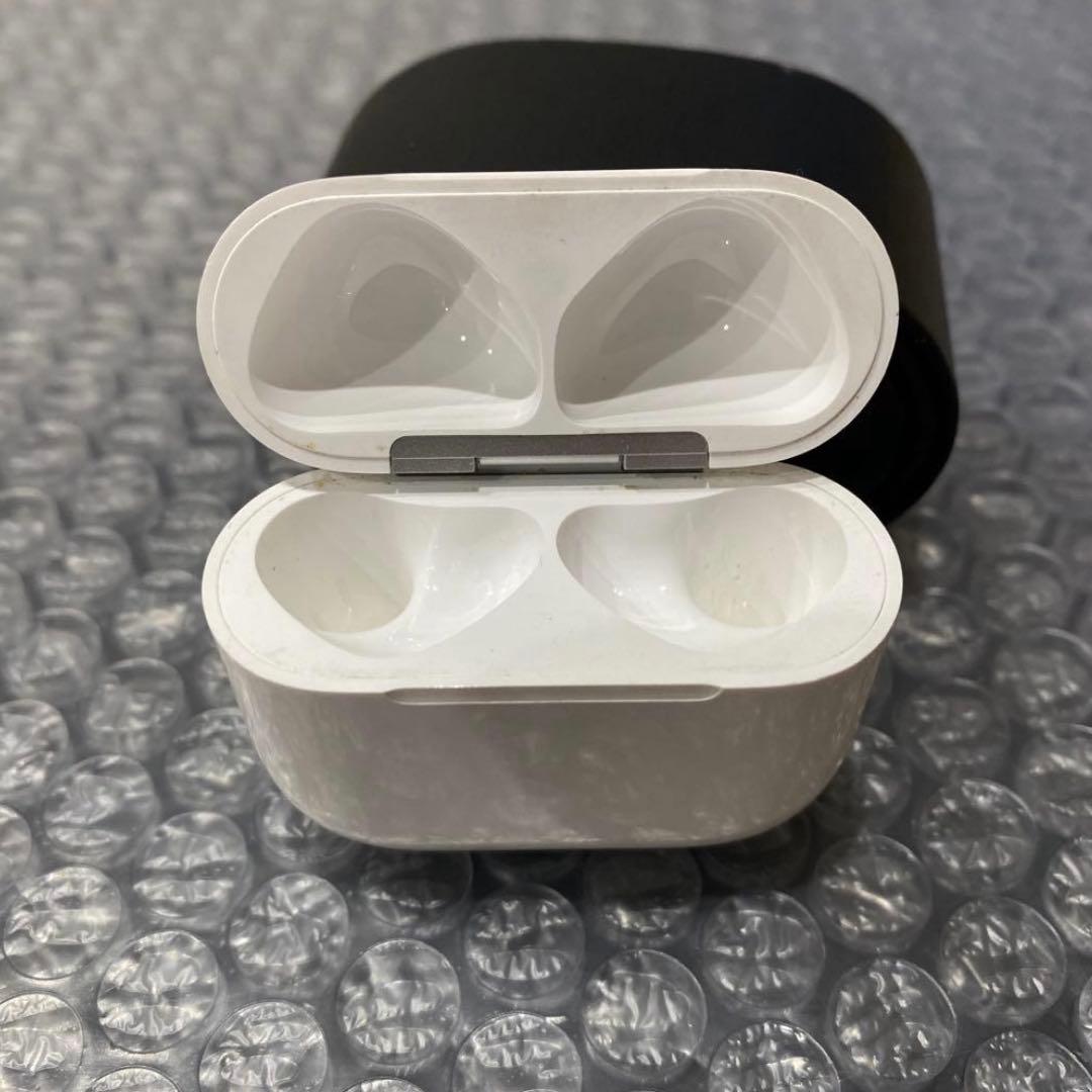AirPods 4 本体　保証あり