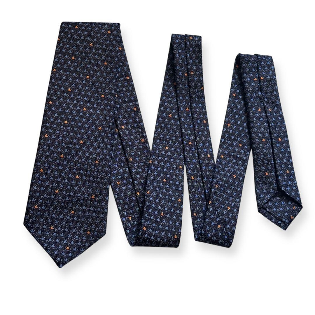 現行タグ✨美品✨BVLGARI ネクタイ　ジャガード　セッテピエゲ　ネイビー