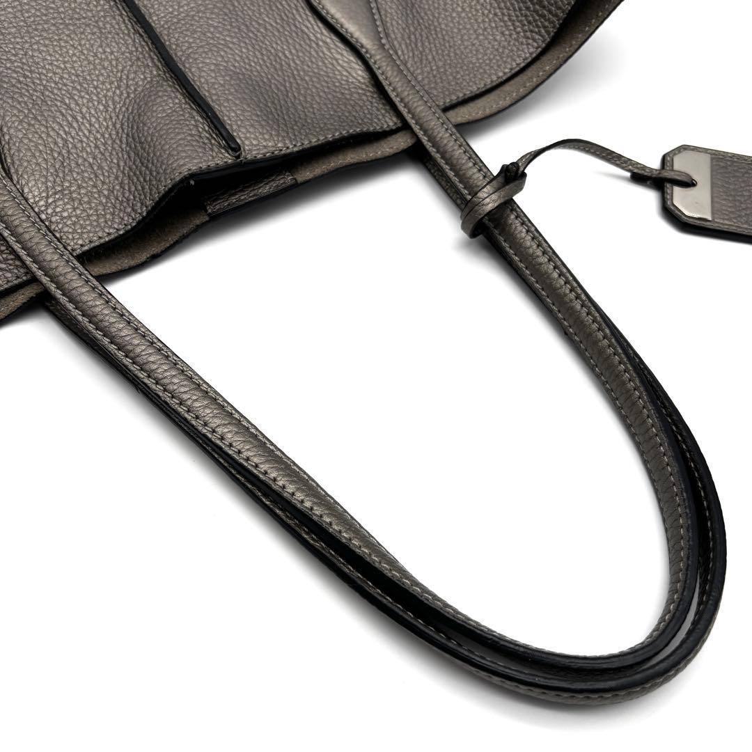 正規品 トッズ ジョイ トートバッグ レザー 肩掛け A4可 レディース グレー