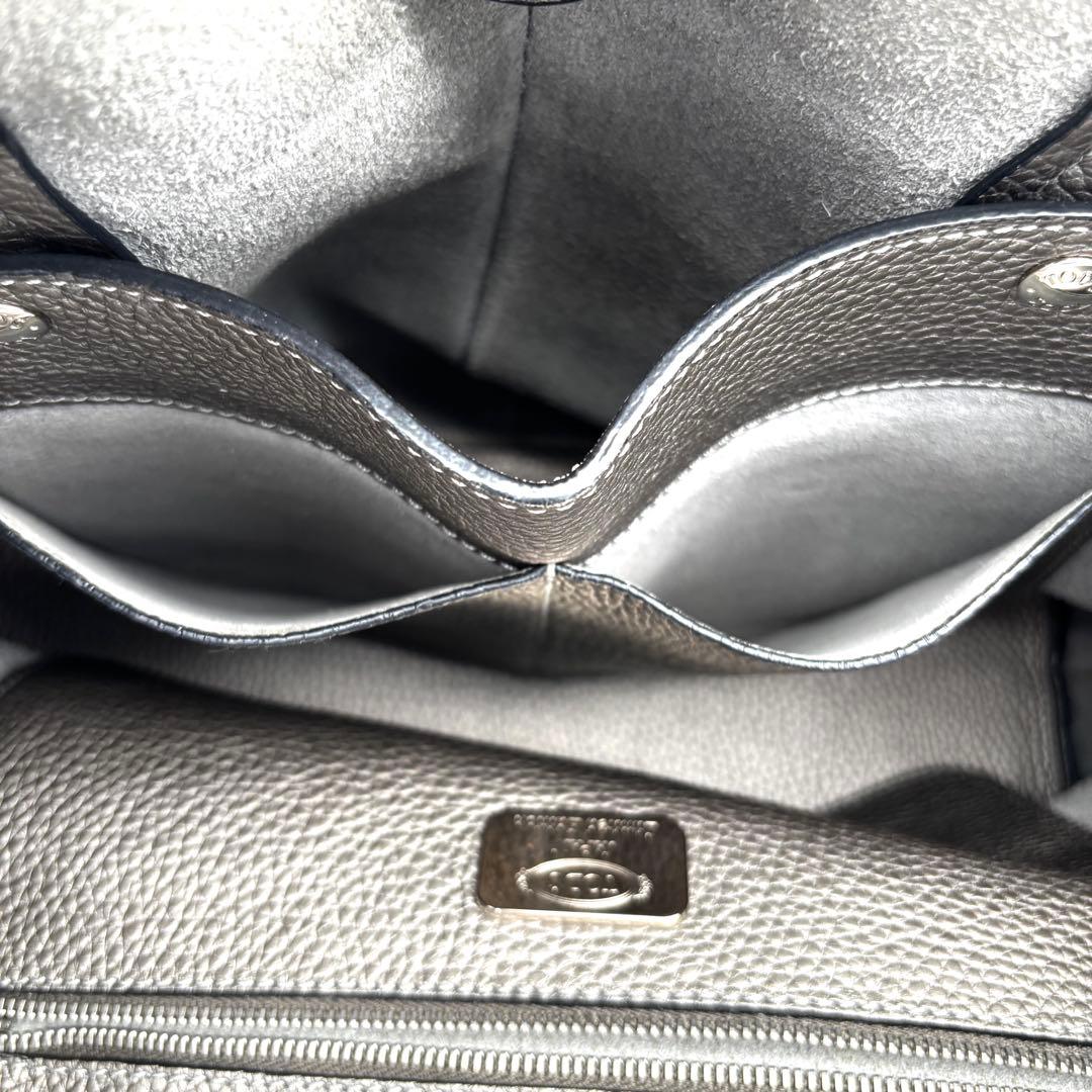 正規品 トッズ ジョイ トートバッグ レザー 肩掛け A4可 レディース グレー