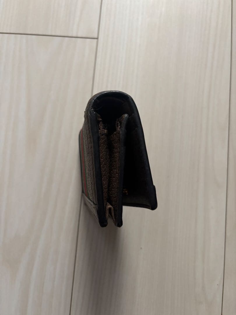 グッチ オフィディア GGマーモント シェリーライン 折り財布