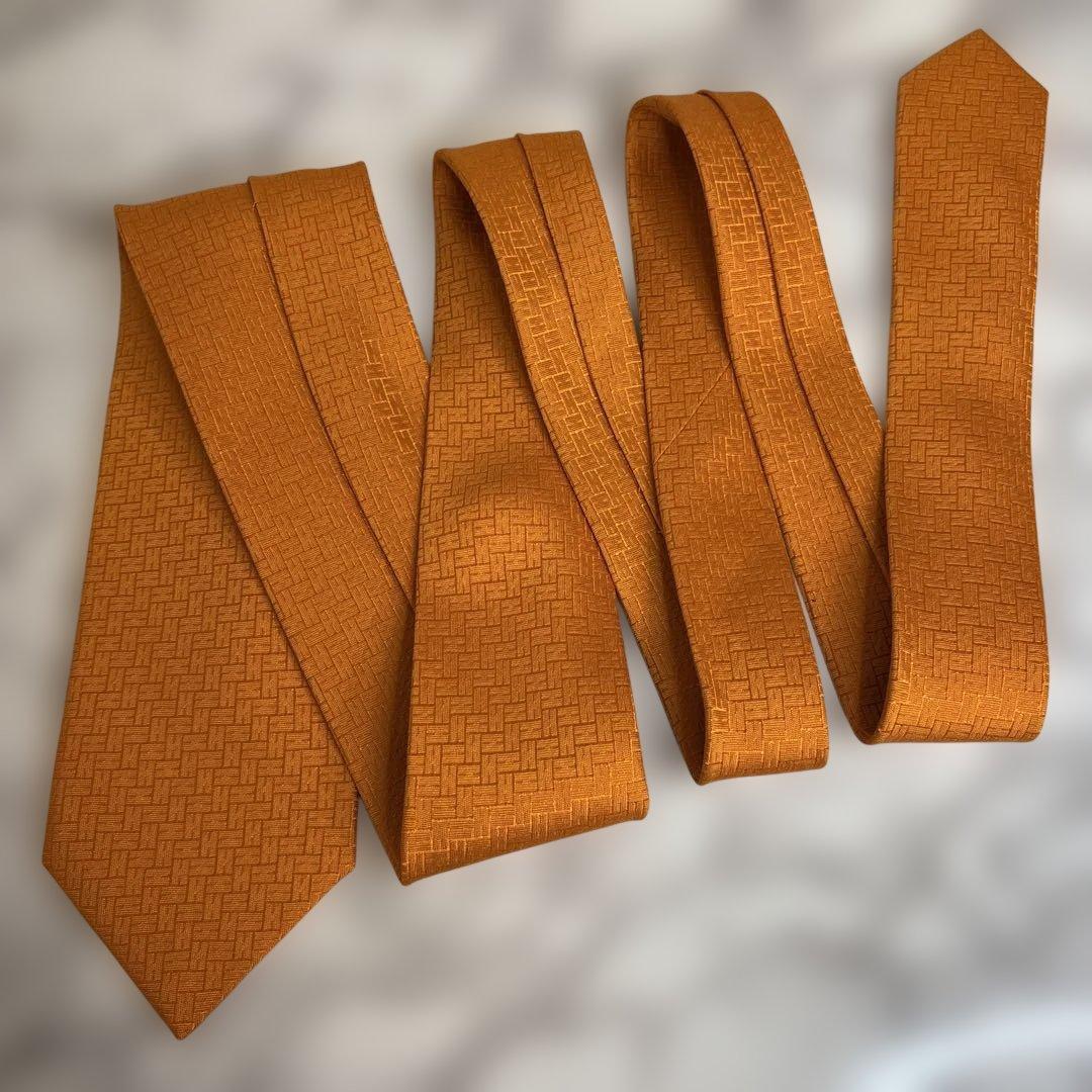 【極美品✨】HERMES ネクタイ　ファソネ　H柄　オレンジ　刺繍