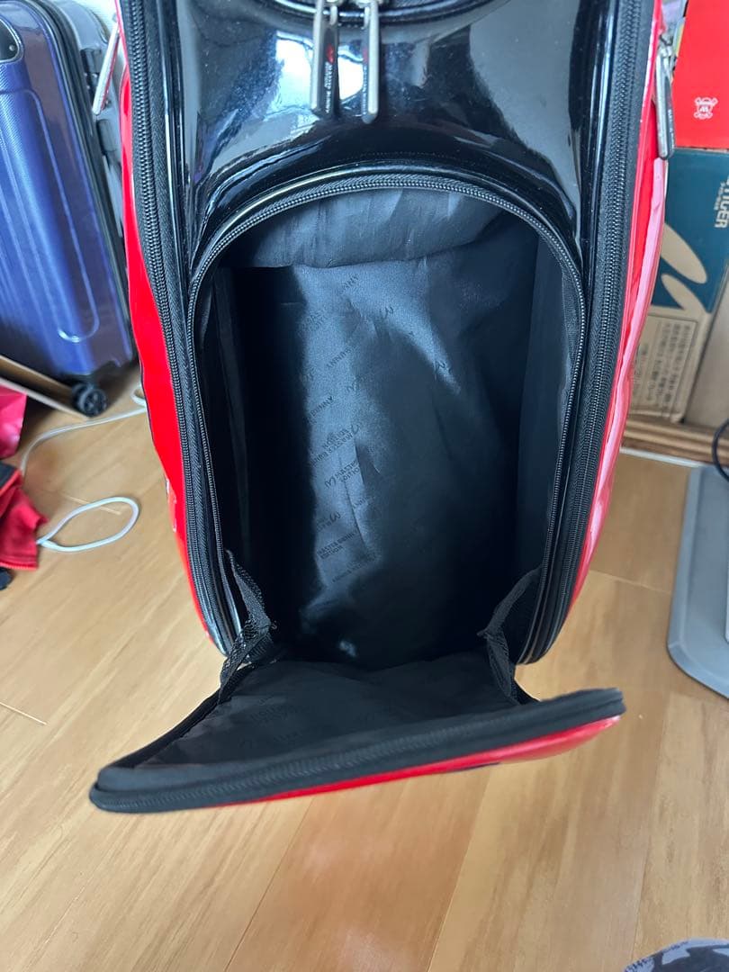 マスターバニーエディション キャディバッグ 黒赤