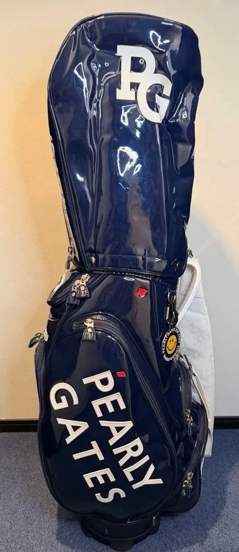 【大人気】バーリーゲイツ　エナメルキャディバッグBLUE